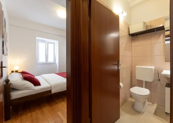 Old Town Patio Спліт